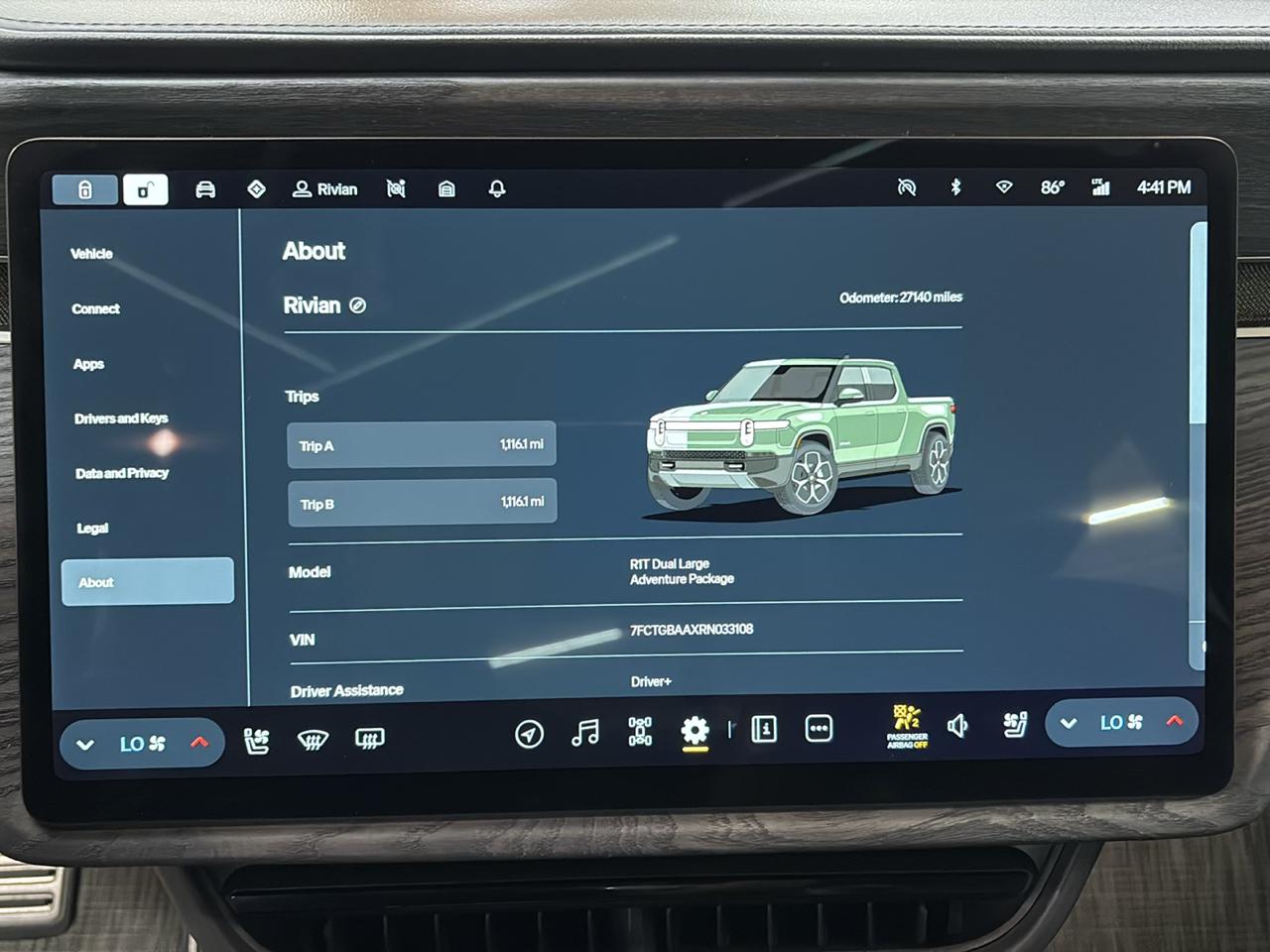 Rivian R1T Adventure 2024