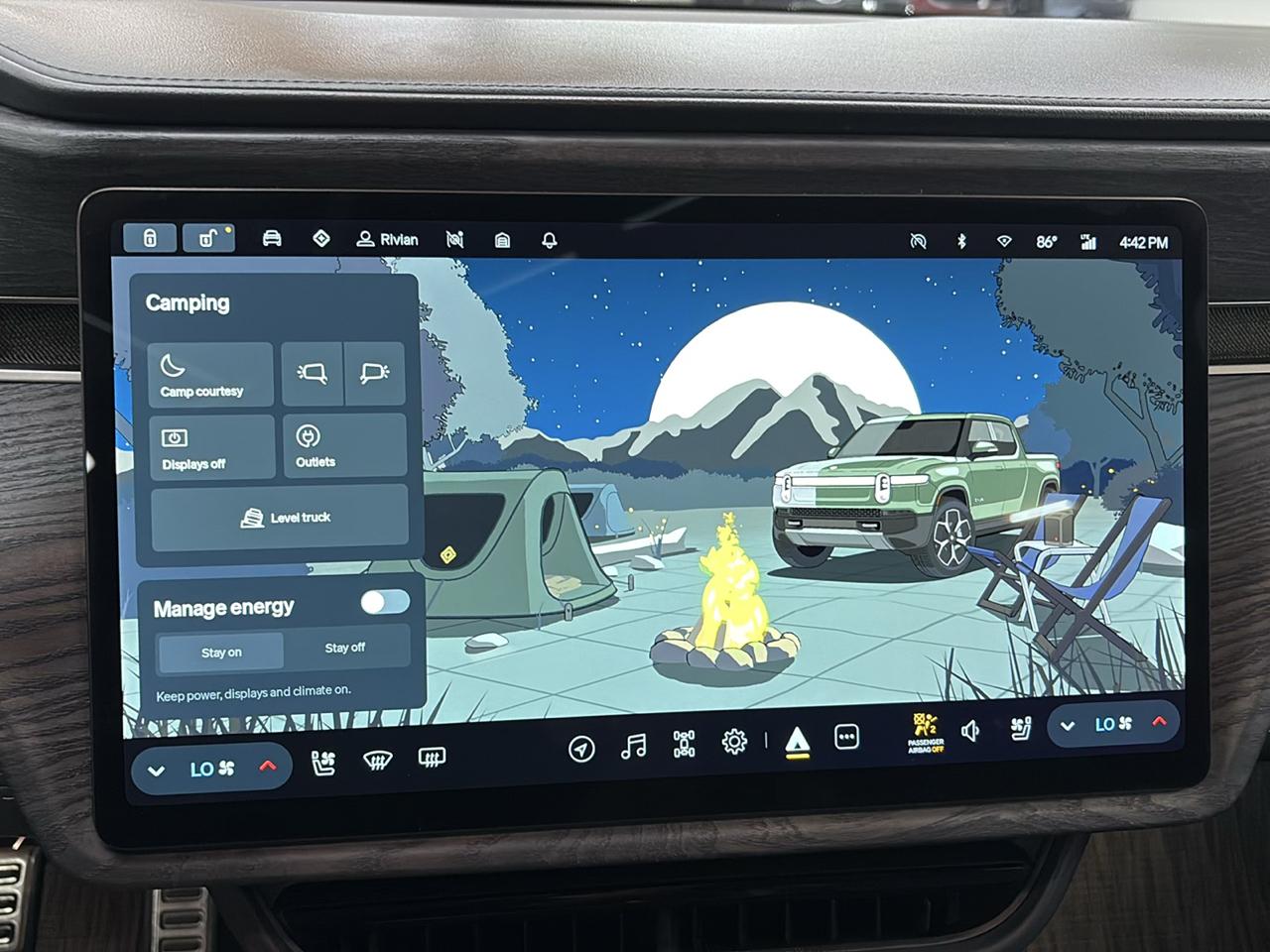 Rivian R1T Adventure 2024