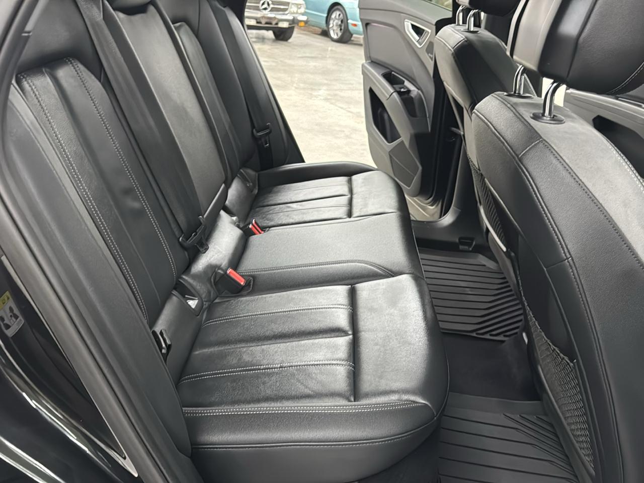 Audi Q4 e-tron Premium Plus 40 RWD 2023
