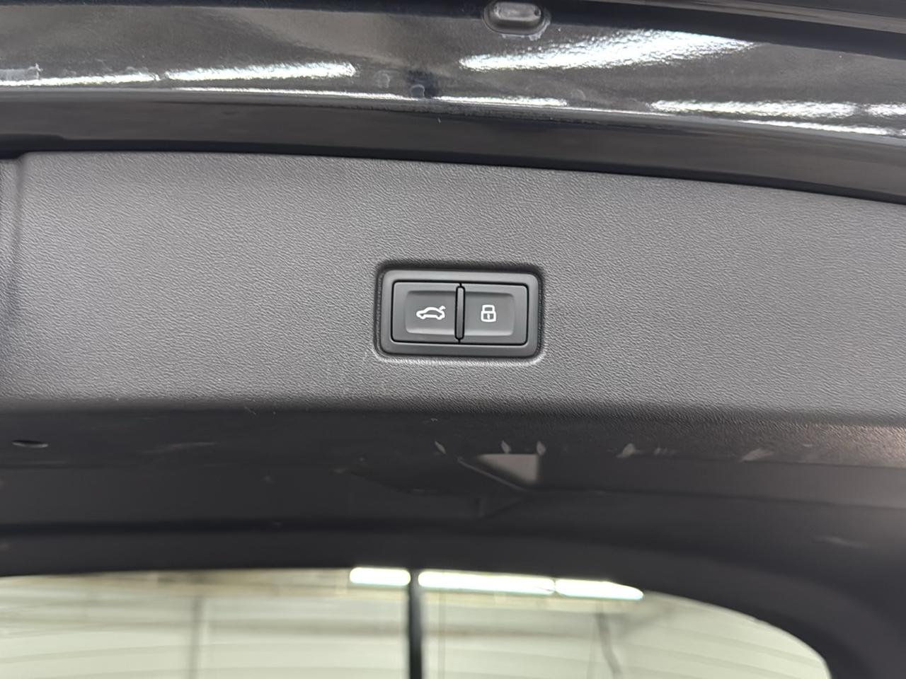 Audi Q4 e-tron Premium Plus 40 RWD 2023