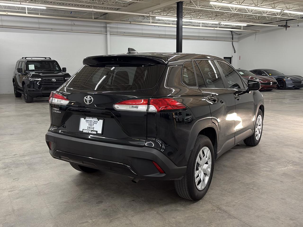 Toyota Corolla Cross L 2WD (Natl) 2024