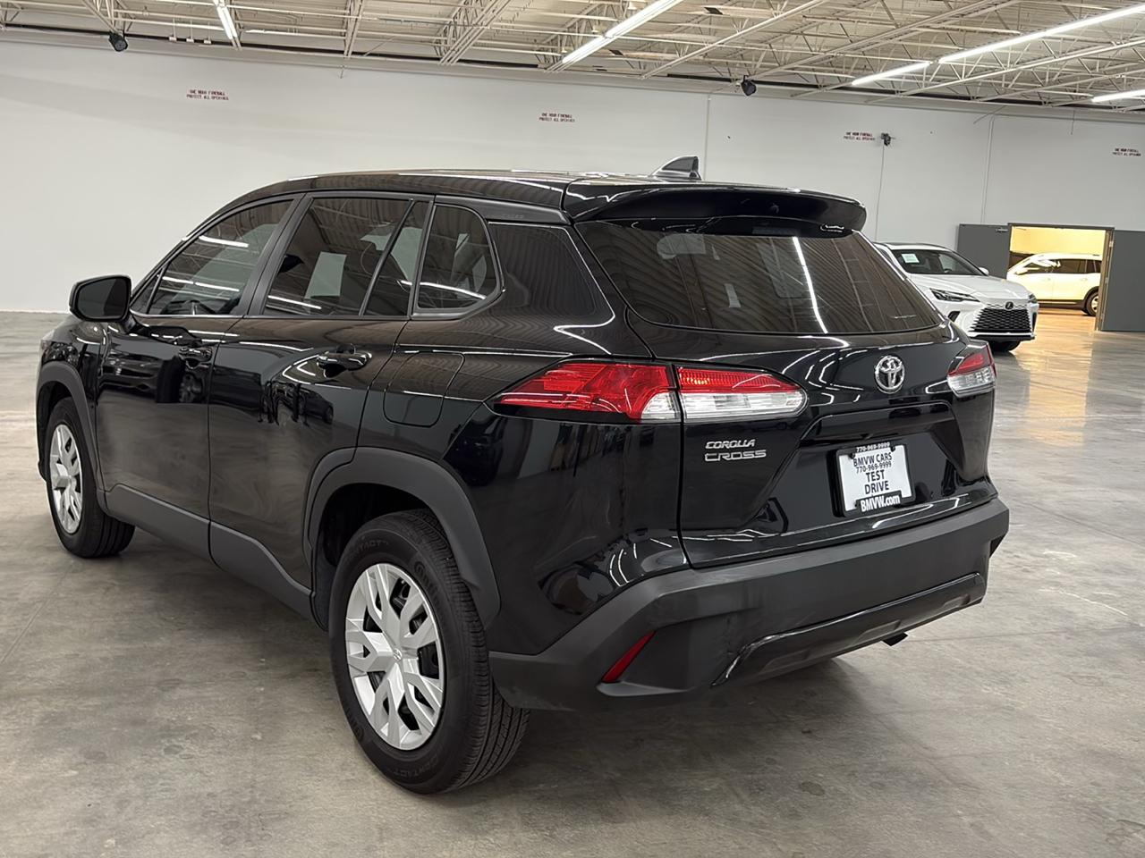 Toyota Corolla Cross L 2WD (Natl) 2024