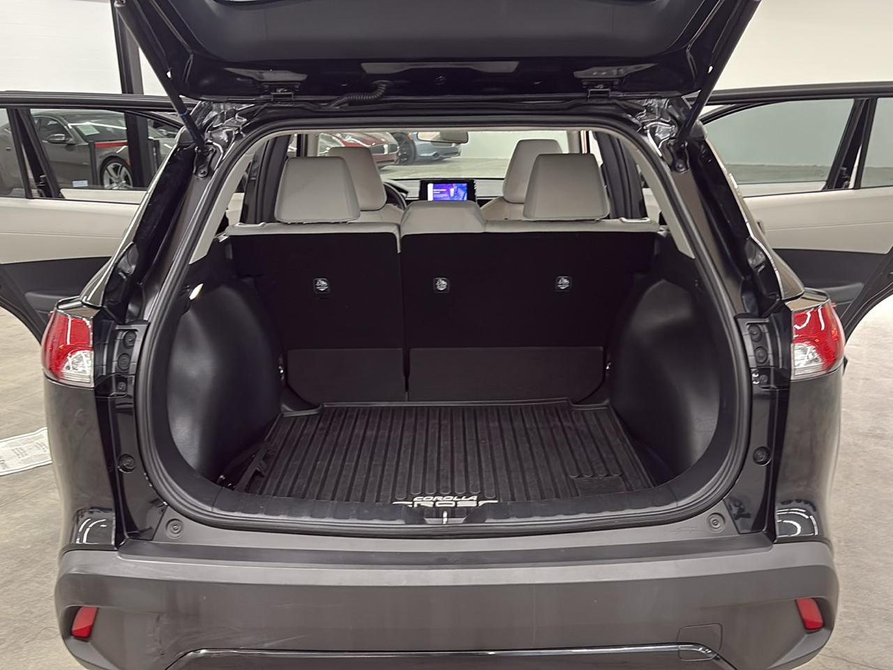 Toyota Corolla Cross L 2WD (Natl) 2024
