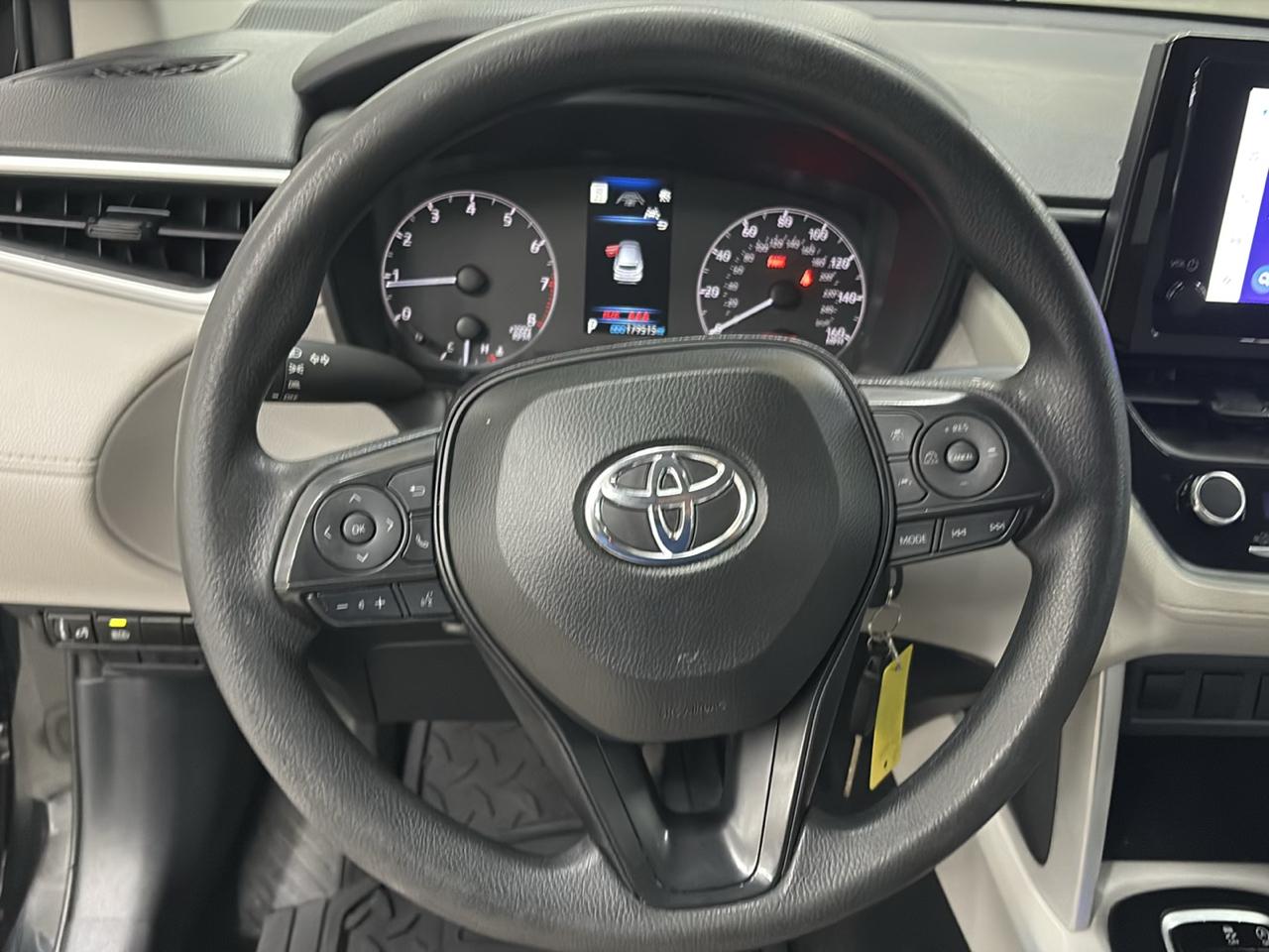 Toyota Corolla Cross L 2WD (Natl) 2024
