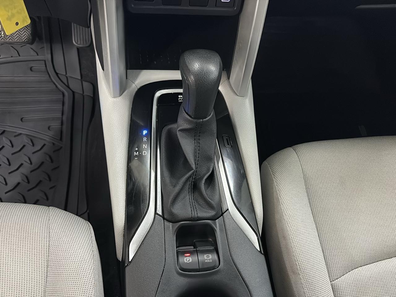 Toyota Corolla Cross L 2WD (Natl) 2024