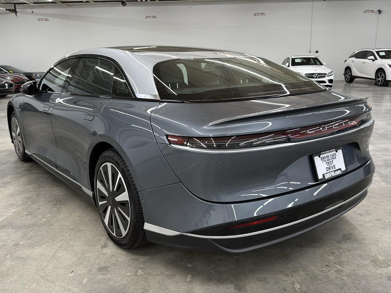 Lucid Air Touring AWD 2025