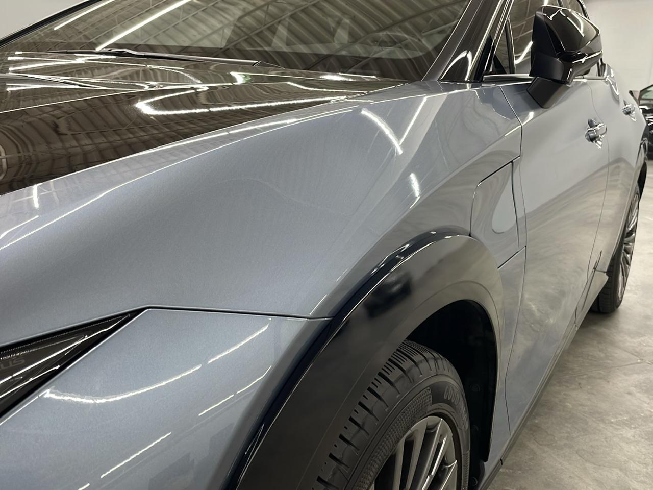 Lexus RZ RZ 450e Luxury AWD 2023