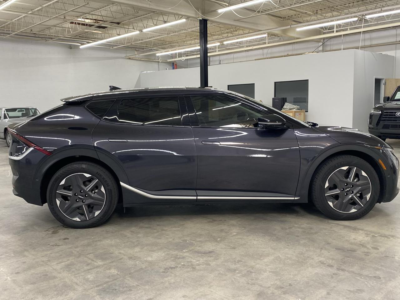 Kia EV6 Light Long Range RWD 2025