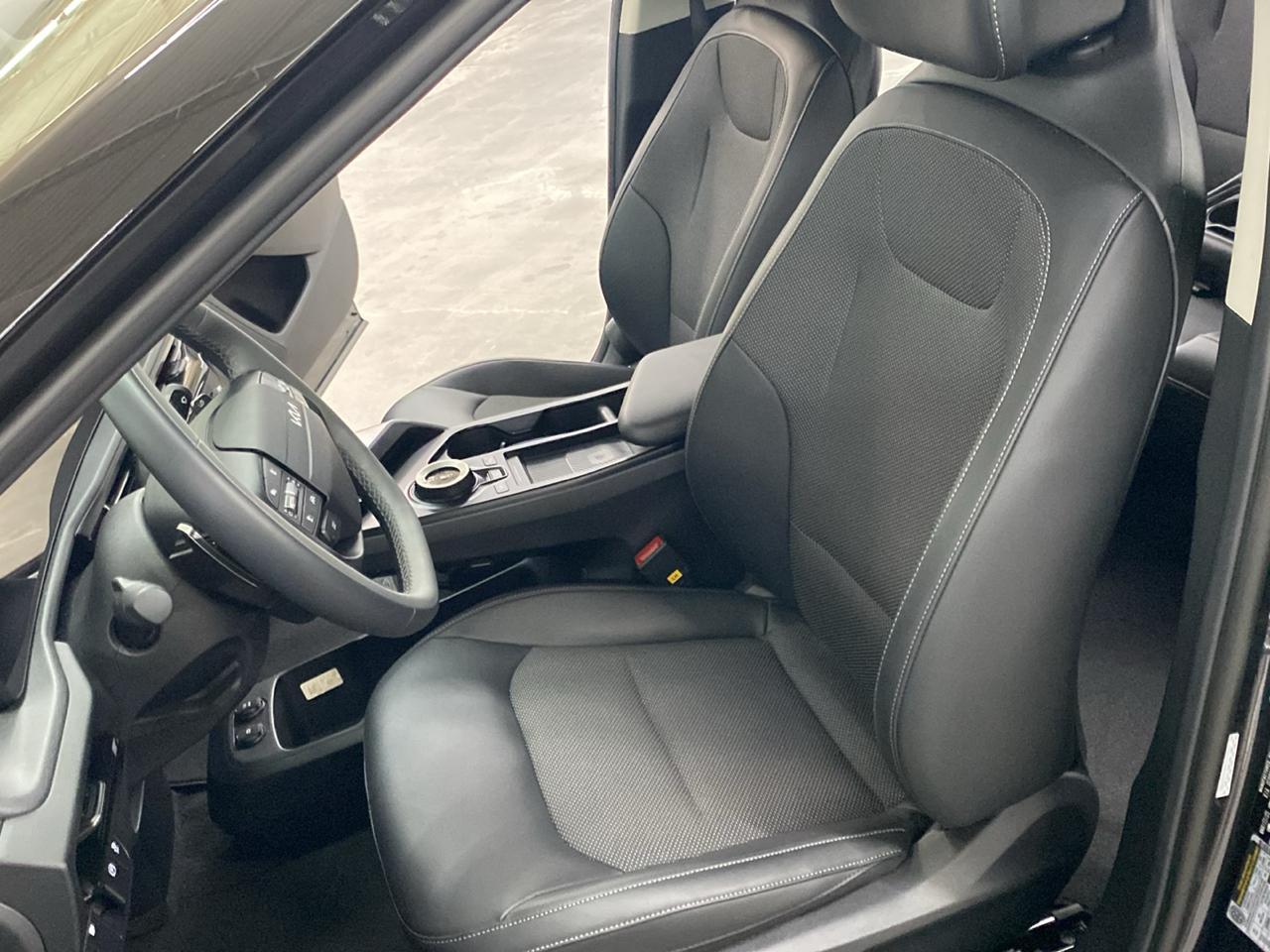 Kia EV6 Light Long Range RWD 2025