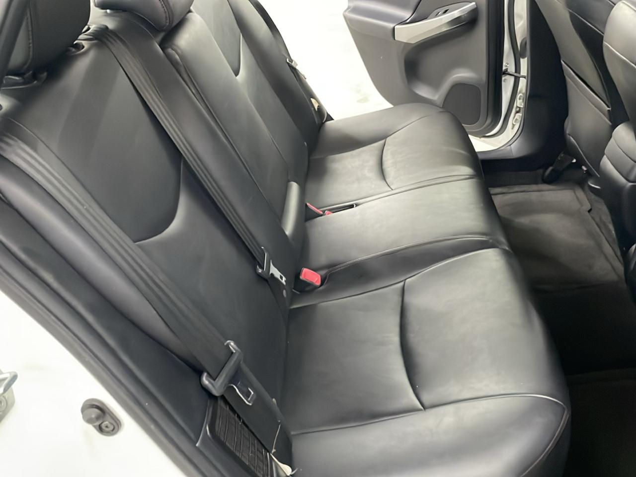 Toyota Prius 5dr HB Persona (Natl) 2013