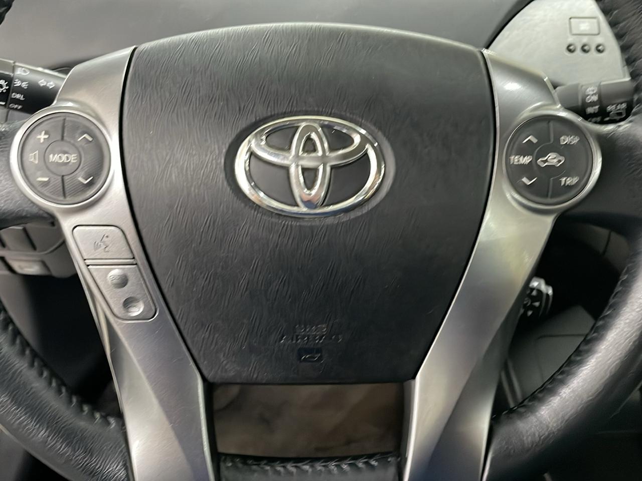 Toyota Prius 5dr HB Persona (Natl) 2013