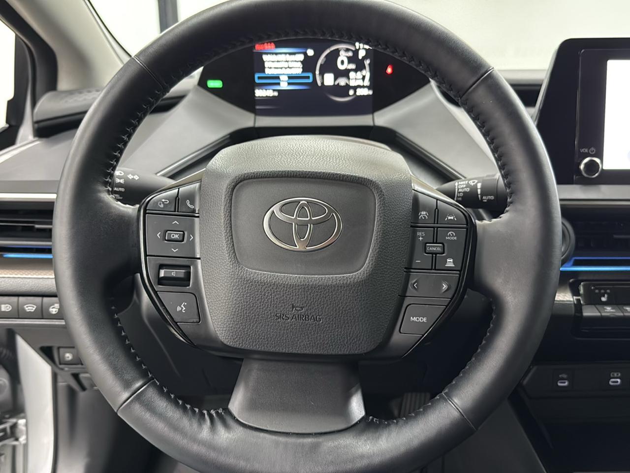 Toyota Prius XLE (Natl) 2024