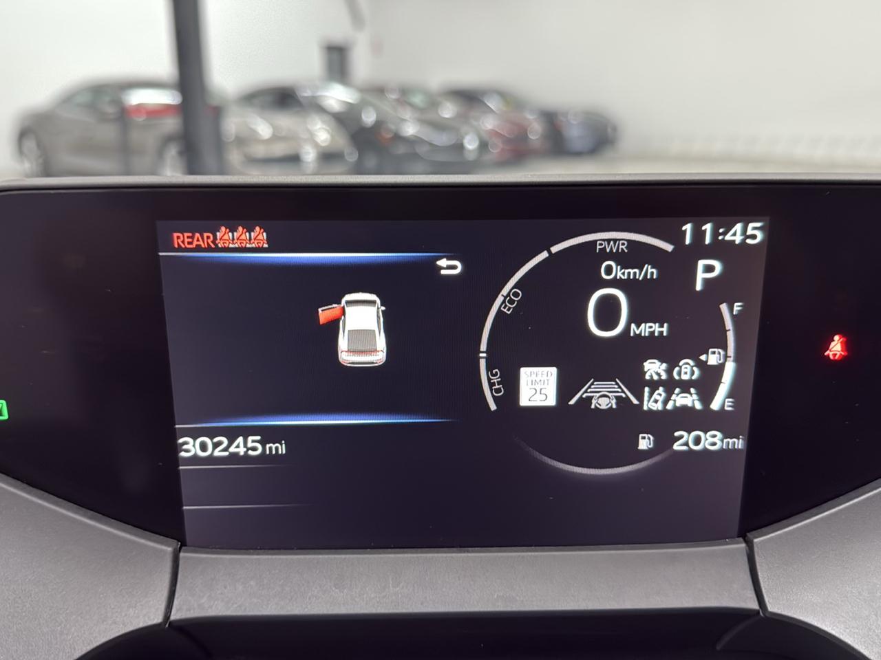 Toyota Prius XLE (Natl) 2024