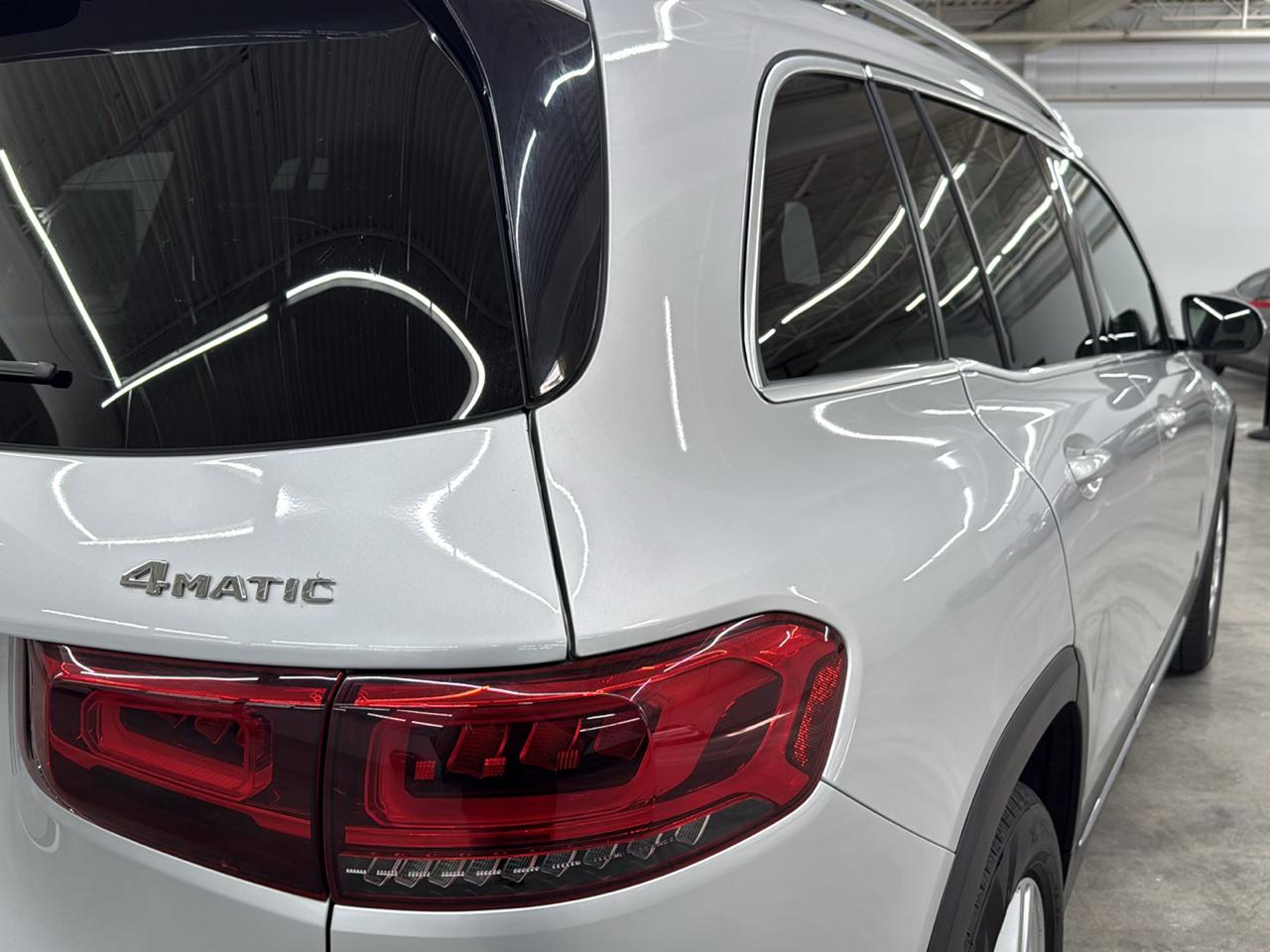Mercedes-Benz GLB GLB 250 4MATIC SUV 2020