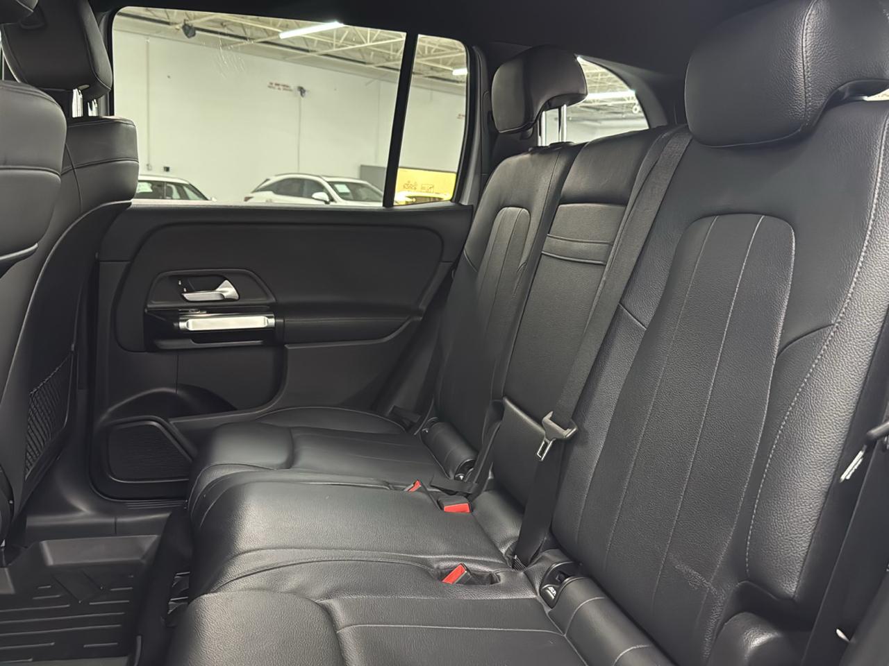 Mercedes-Benz GLB GLB 250 4MATIC SUV 2020