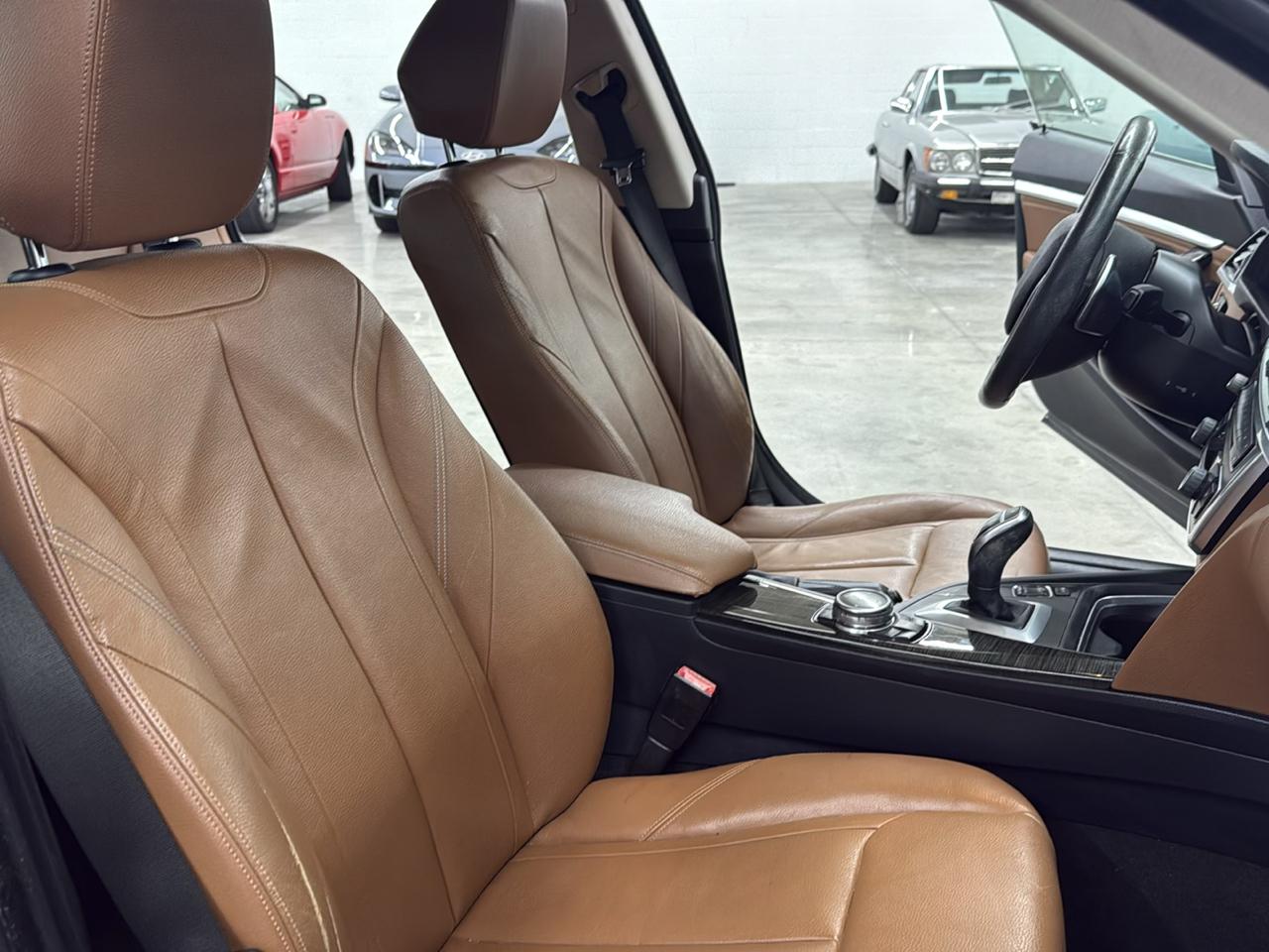 BMW 3 Series Gran Turismo 5dr 328i xDrive Gran Turismo AWD 2014
