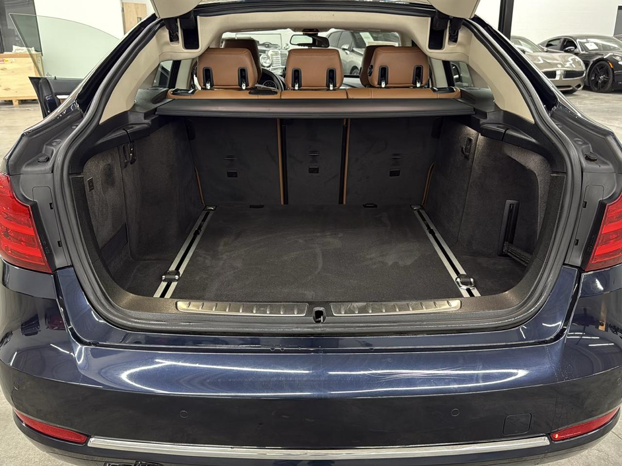 BMW 3 Series Gran Turismo 5dr 328i xDrive Gran Turismo AWD 2014
