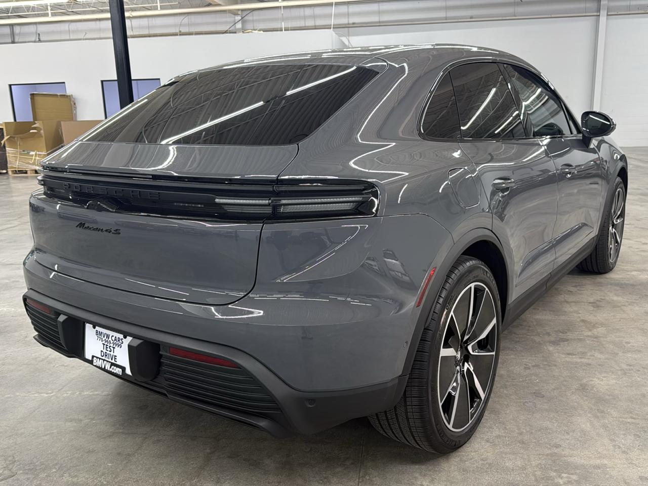 Porsche Macan Electric 4S AWD 2025