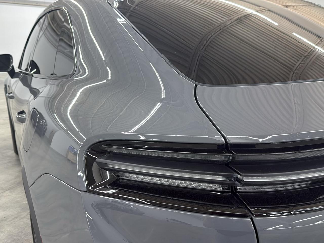 Porsche Macan Electric 4S AWD 2025