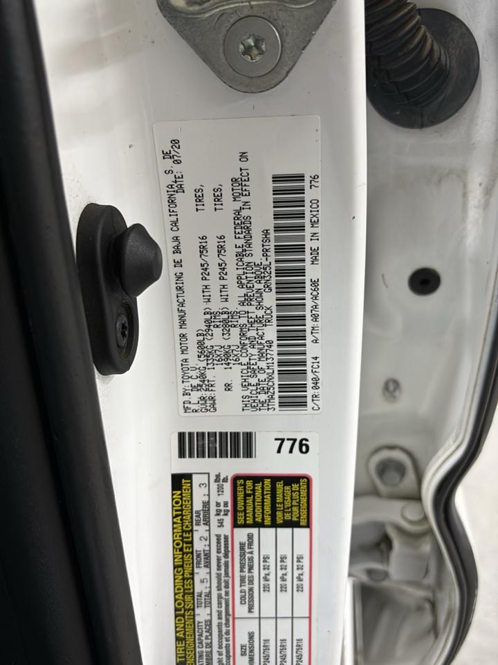 Toyota Tacoma 2WD SR5 Double Cab 5' Bed V6 AT (Natl) 2020