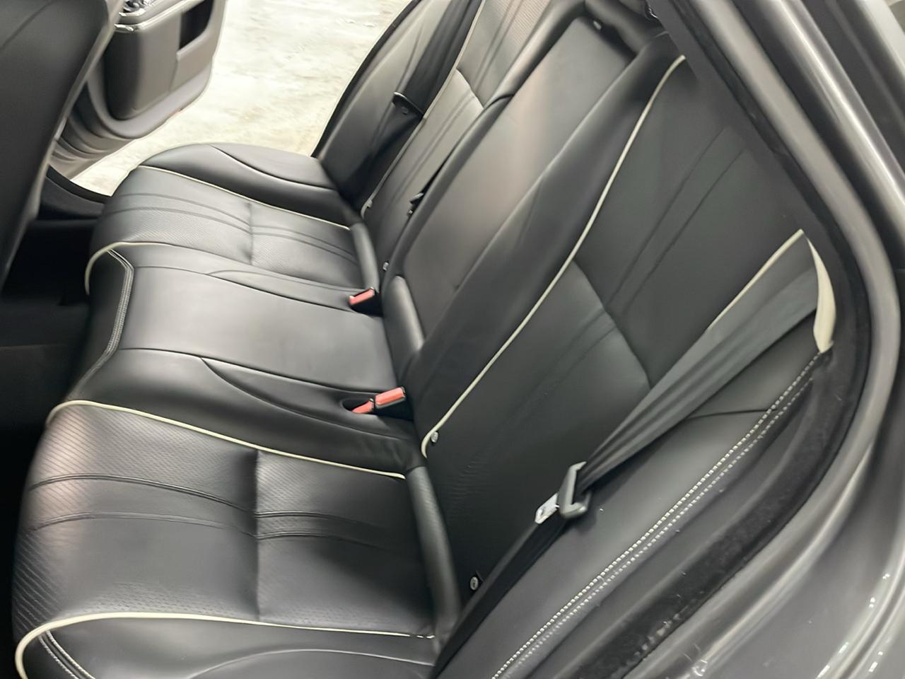 Jaguar XJ XJ R-Sport RWD 2019
