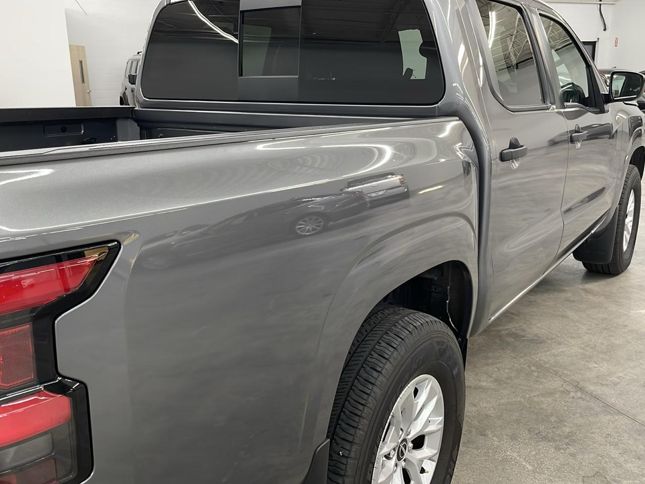 Nissan Frontier PRO-4X Crew Cab 4WD 2025