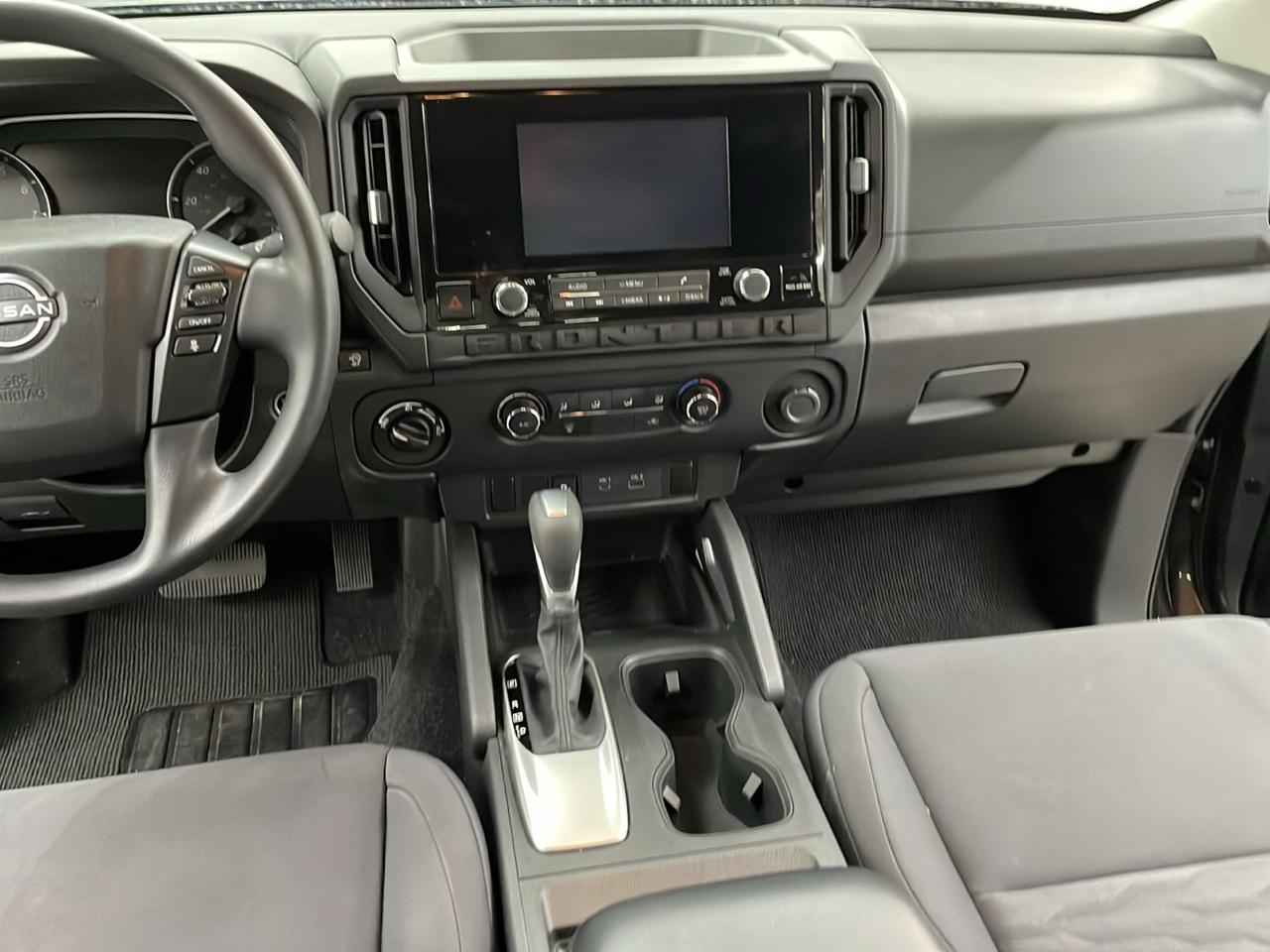 Nissan Frontier PRO-4X Crew Cab 4WD 2025
