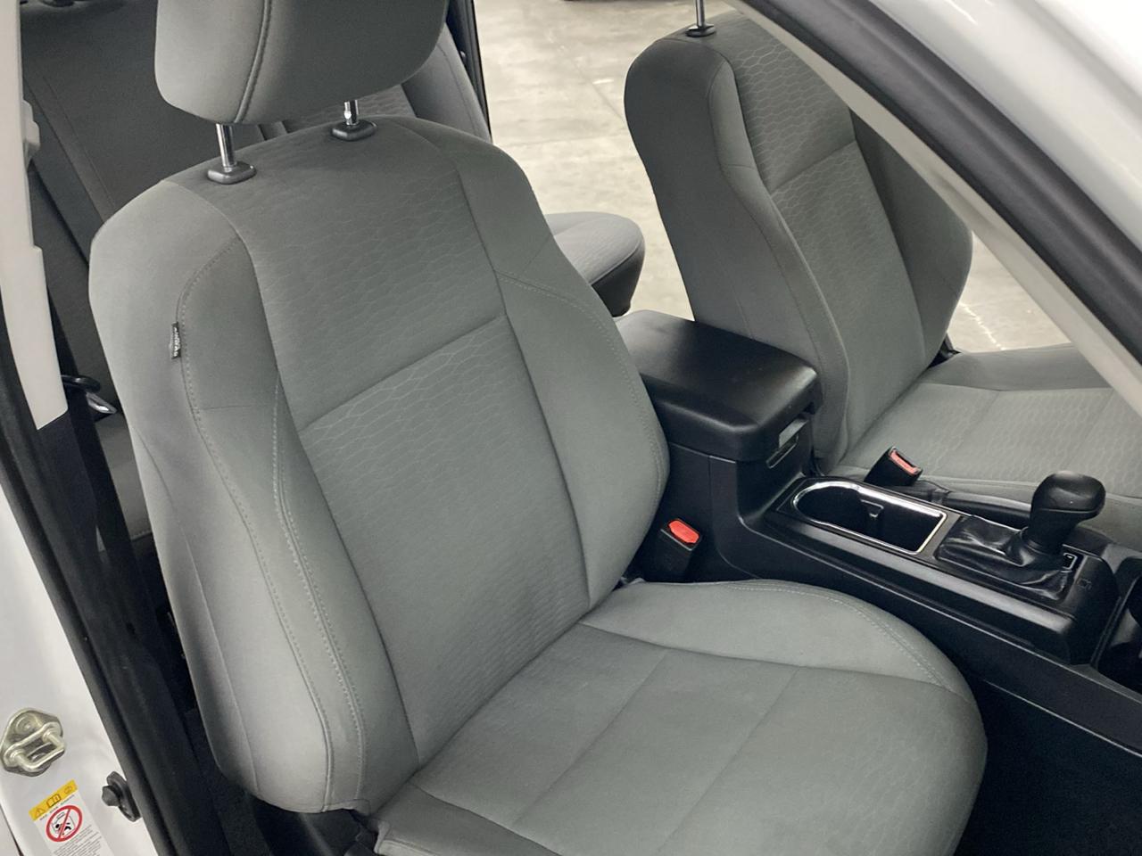 Toyota Tacoma 2WD SR Double Cab 5' Bed I4 AT (Natl) 2019
