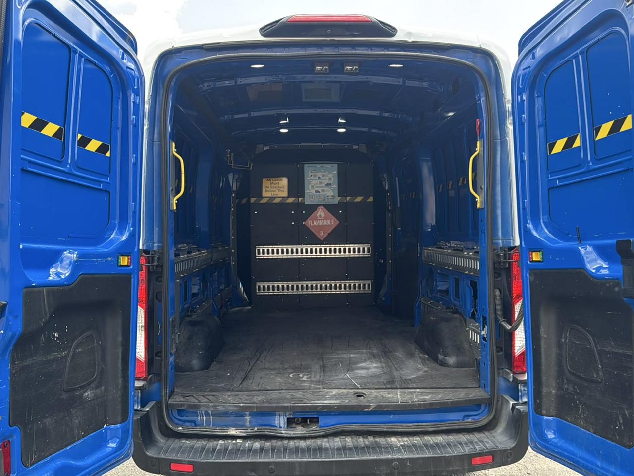 Ford Transit Van T-250 148" Med Rf 9000 GVWR Sliding RH Dr 2019