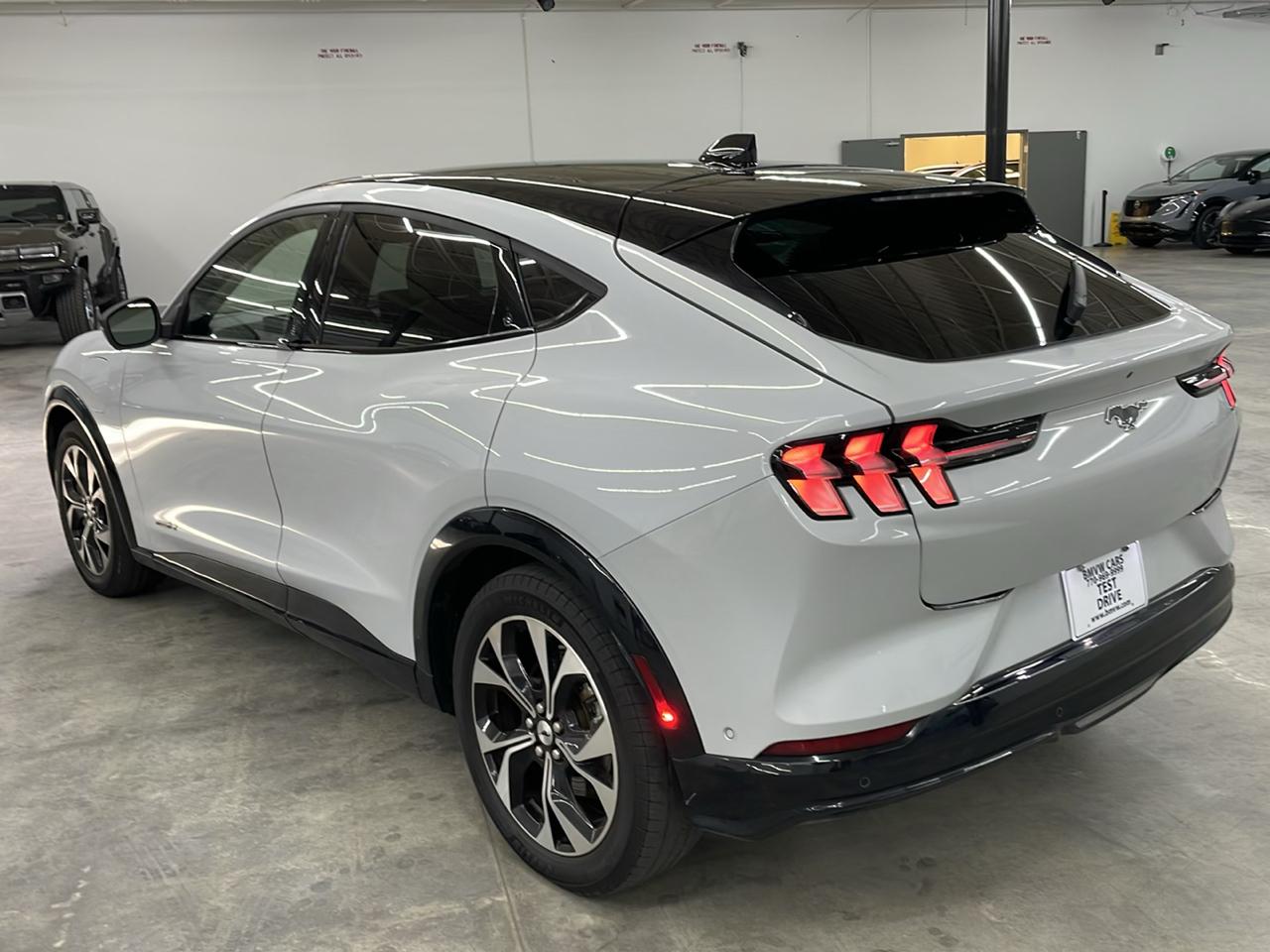 Ford Mustang Mach-E Premium RWD 2021