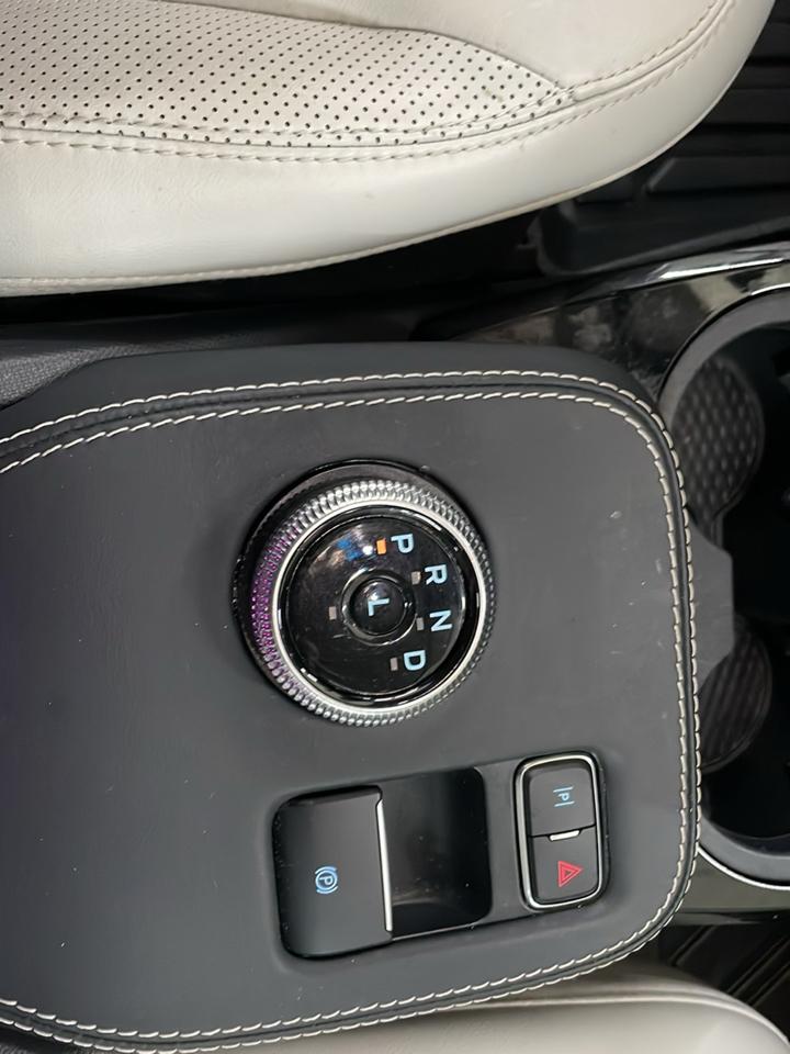 Ford Mustang Mach-E Premium RWD 2021