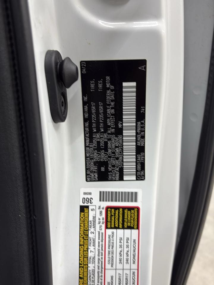 Toyota Sienna XLE FWD 7-Passenger (Natl) 2023