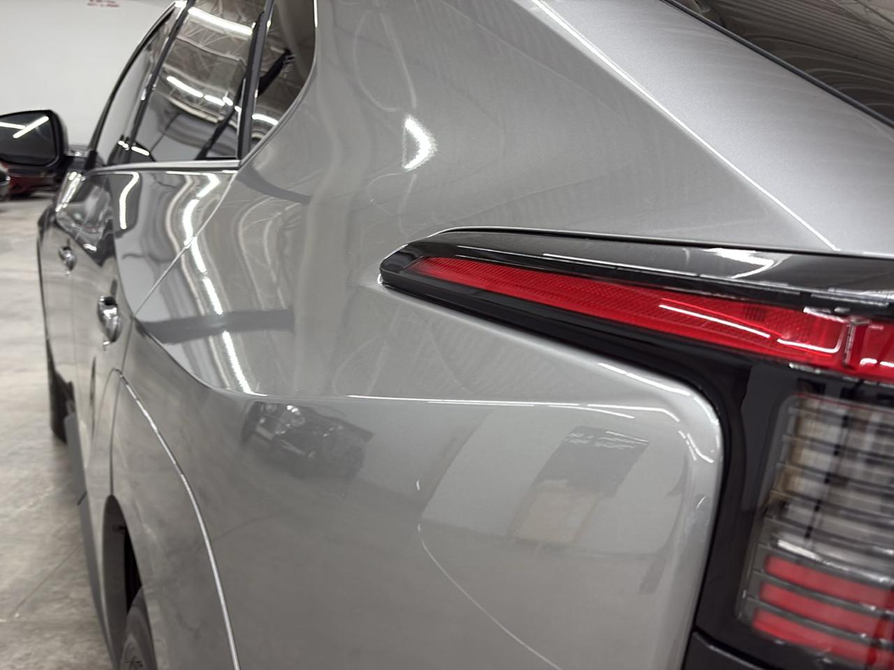 Toyota bZ XLE Plus FWD (Natl) 2026
