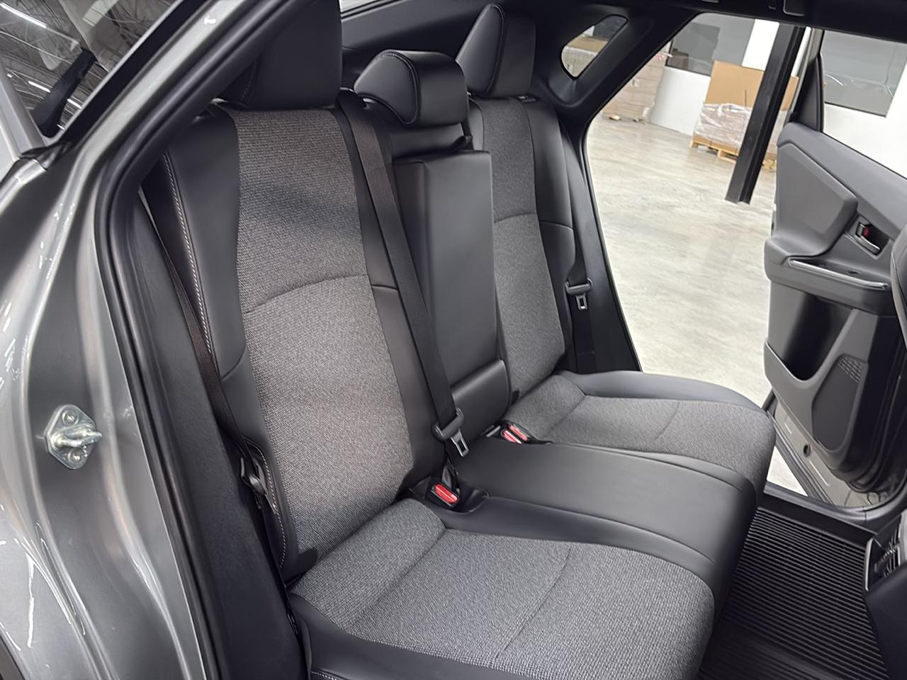 Toyota bZ XLE Plus FWD (Natl) 2026