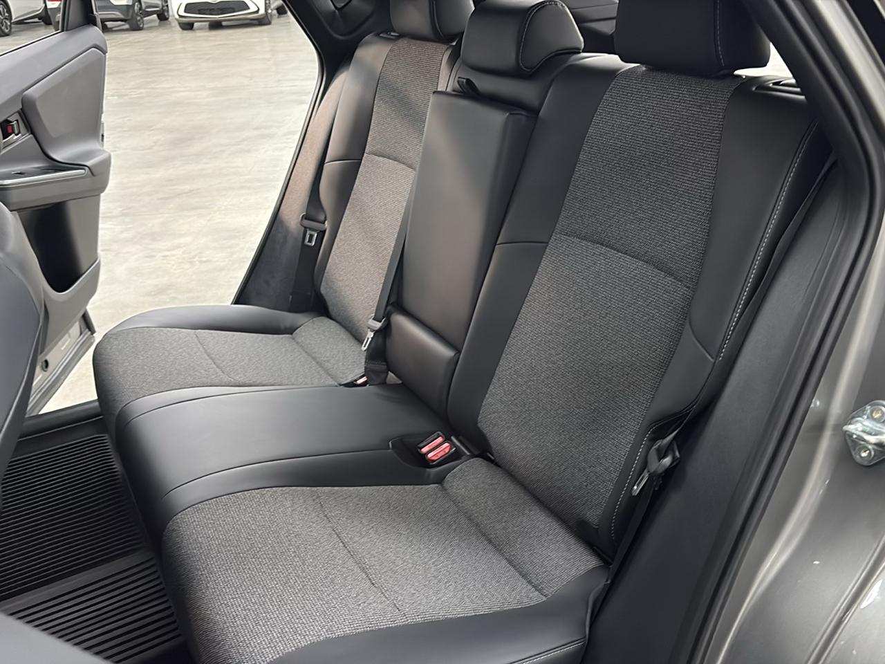 Toyota bZ XLE Plus FWD (Natl) 2026