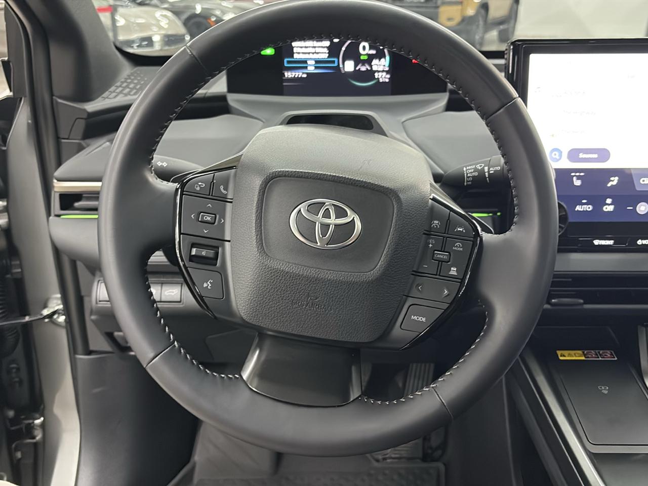 Toyota bZ XLE Plus FWD (Natl) 2026