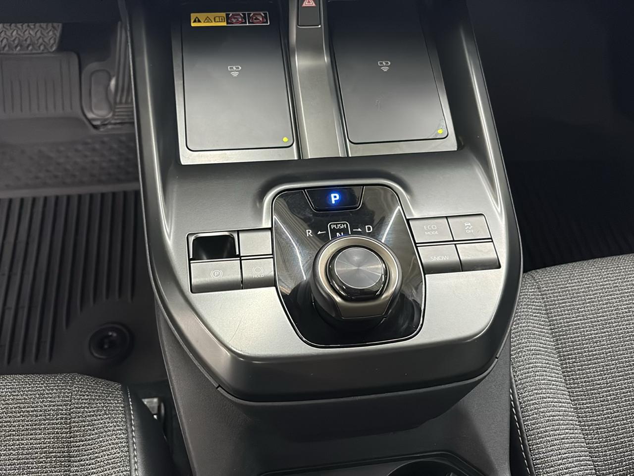 Toyota bZ XLE Plus FWD (Natl) 2026