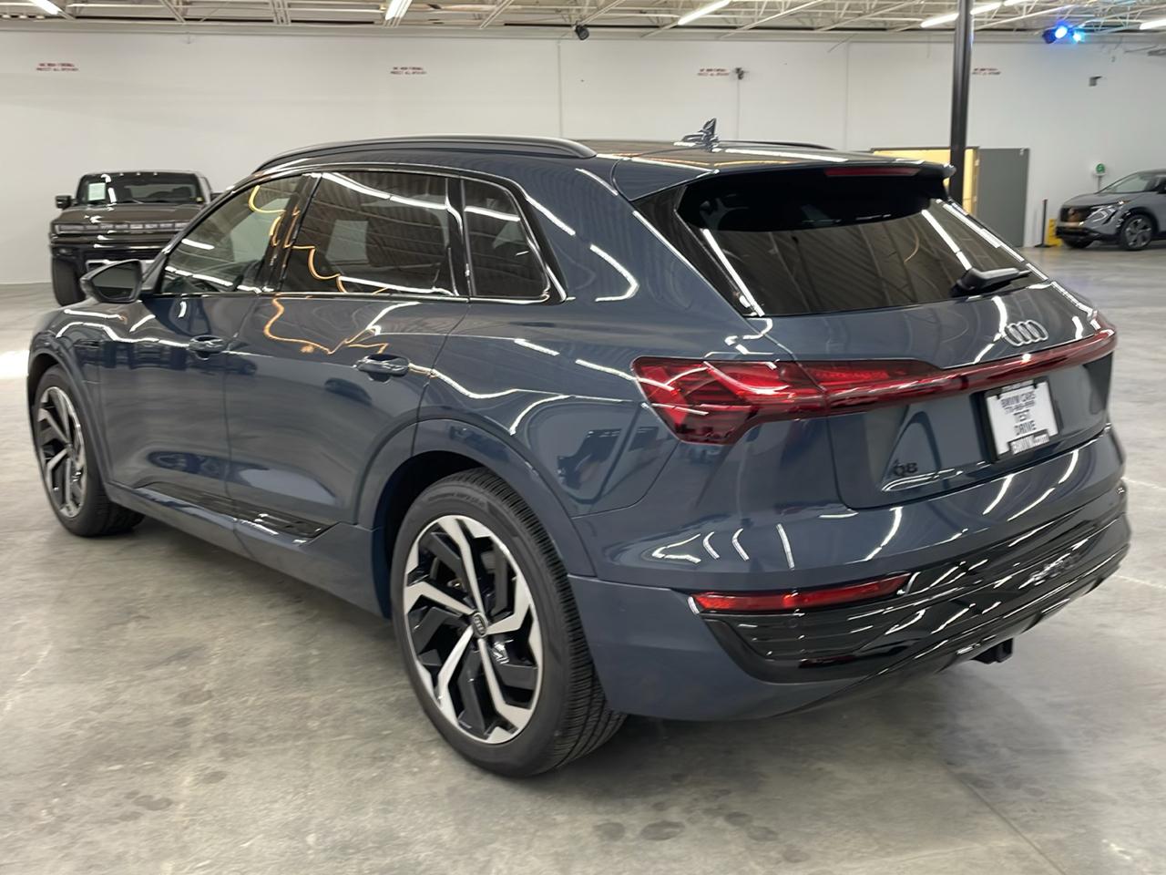 Audi Q8 e-tron Premium Plus quattro 2024