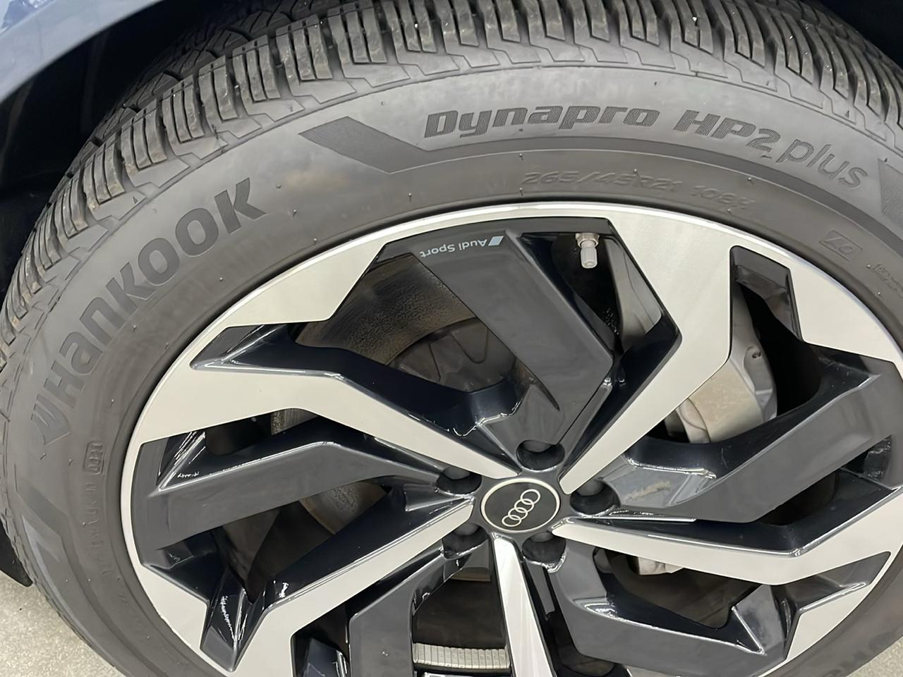Audi Q8 e-tron Premium Plus quattro 2024
