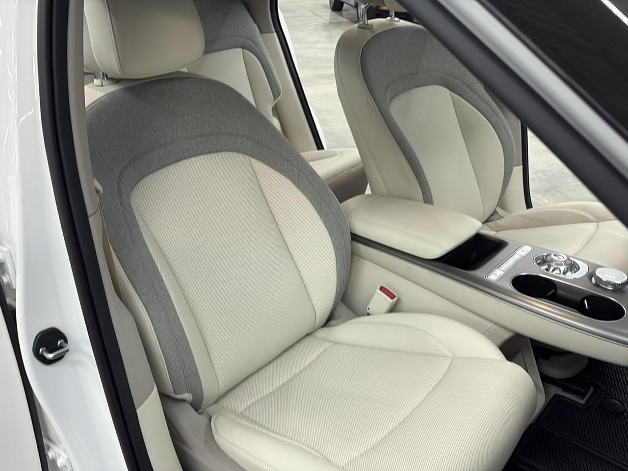 Genesis GV60 Standard RWD 2025