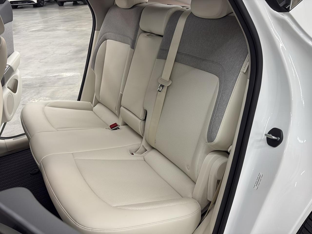Genesis GV60 Standard RWD 2025