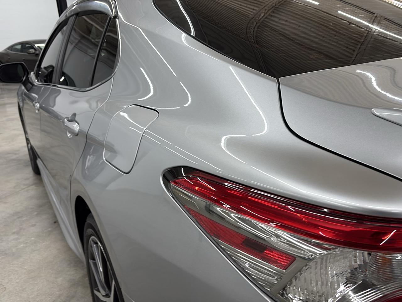 Toyota Camry SE Auto (Natl) 2019