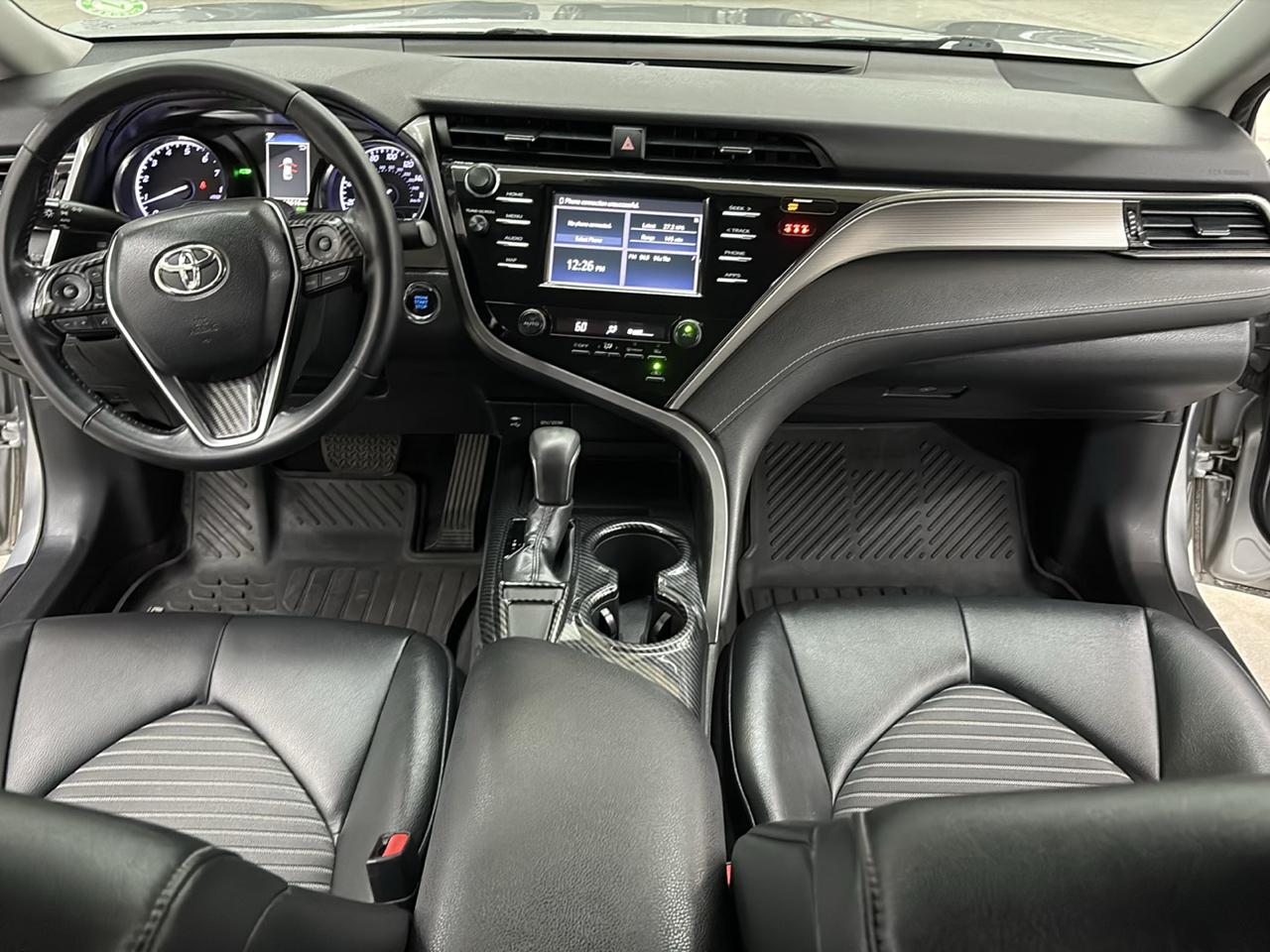 Toyota Camry SE Auto (Natl) 2019