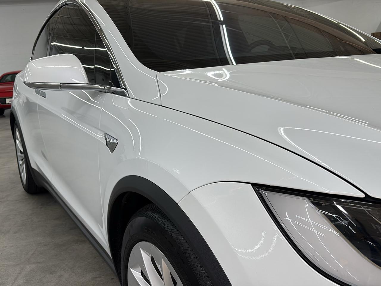 Tesla Model X 75D AWD 2018