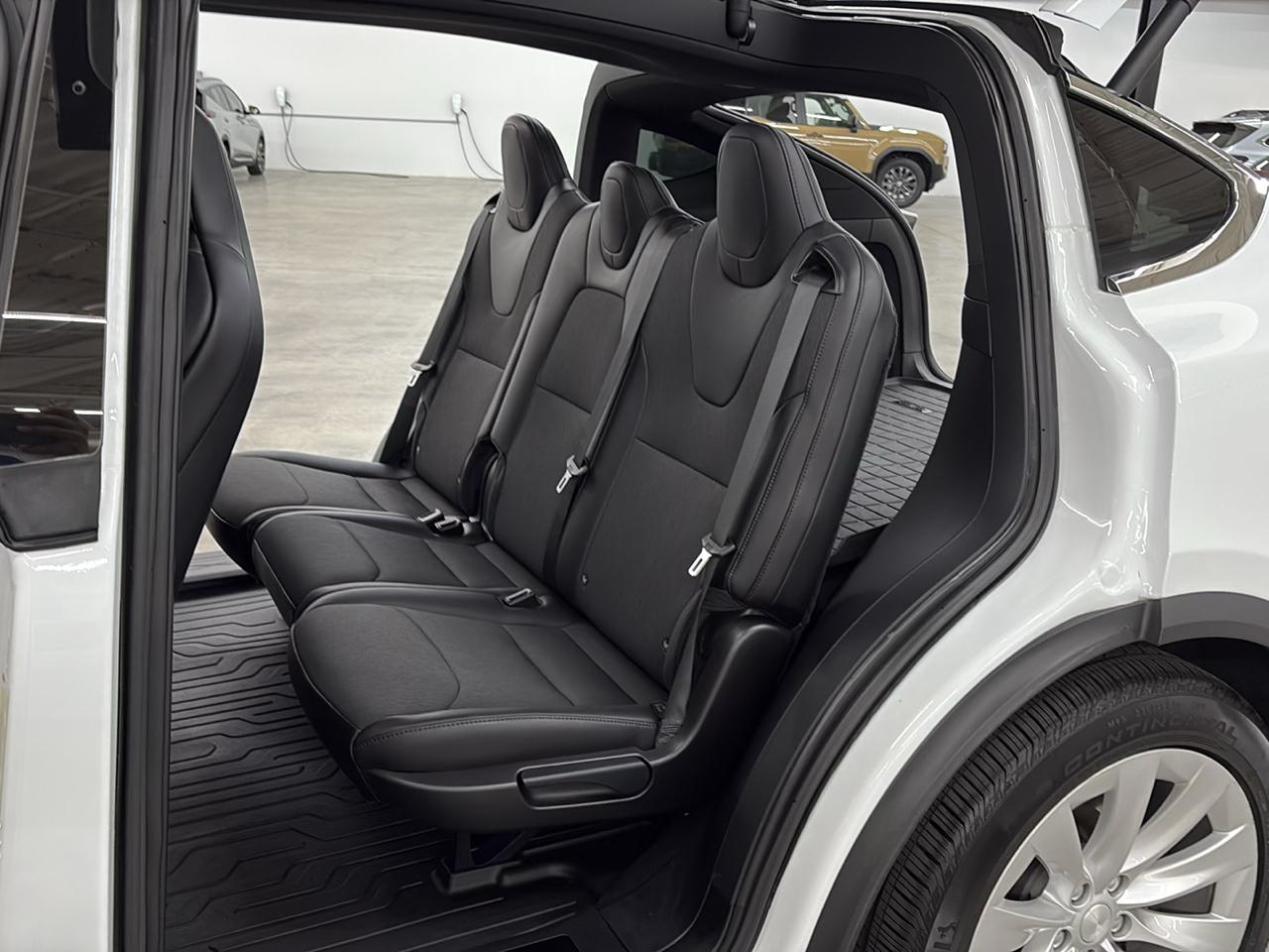 Tesla Model X 75D AWD 2018