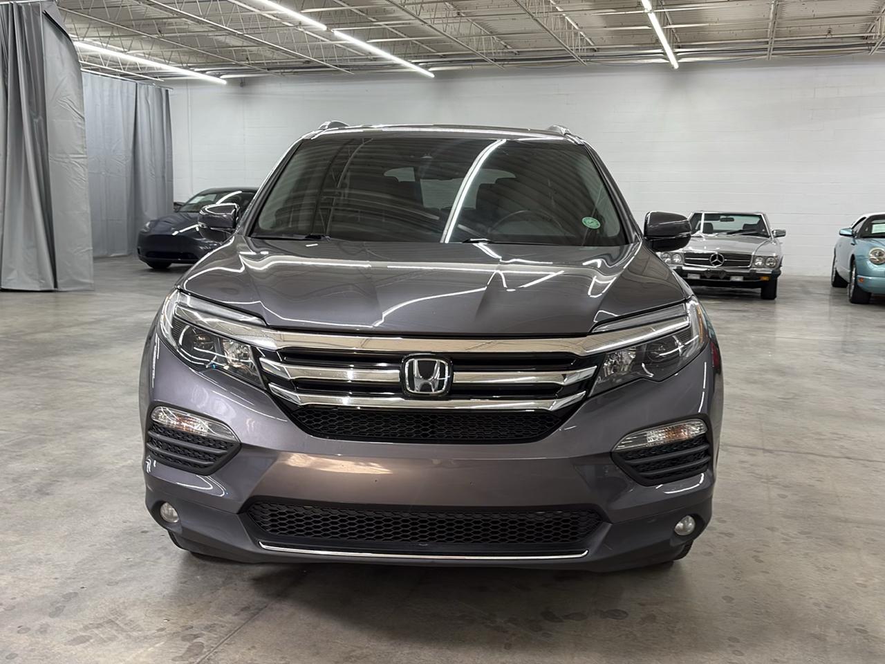 Honda Pilot Elite 4D SUV AWD 2016