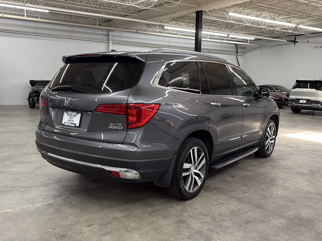Honda Pilot Elite 4D SUV AWD 2016