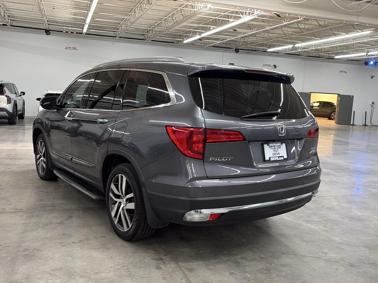 Honda Pilot Elite 4D SUV AWD 2016