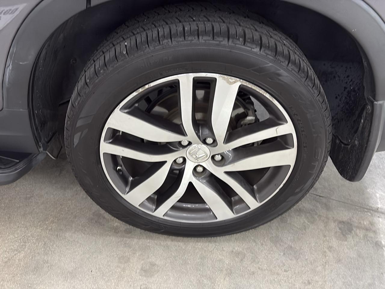Honda Pilot Elite 4D SUV AWD 2016