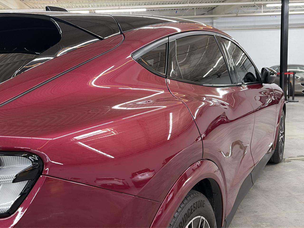 Ford Mustang Mach-E Premium AWD 2025